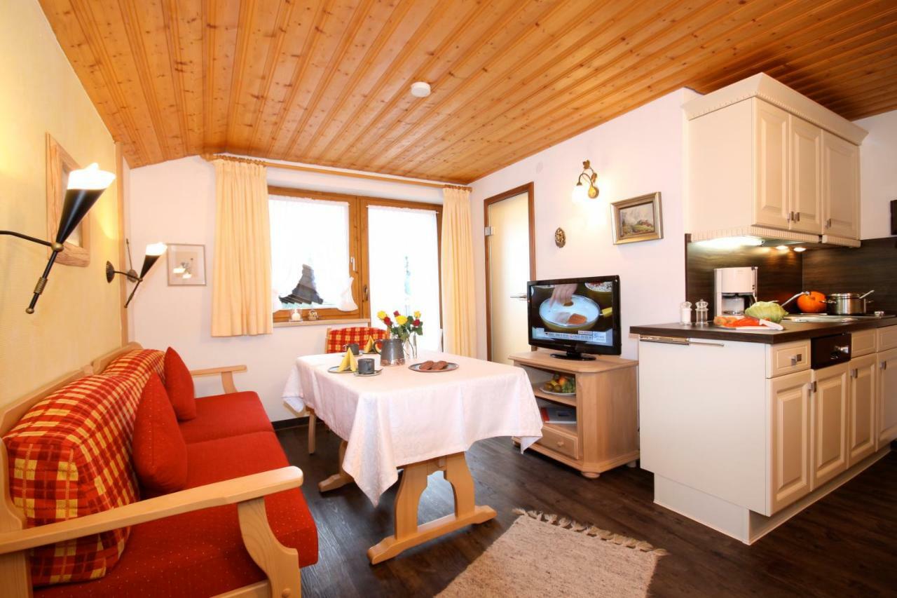 Landhaus Wild Riezlern Exteriör bild